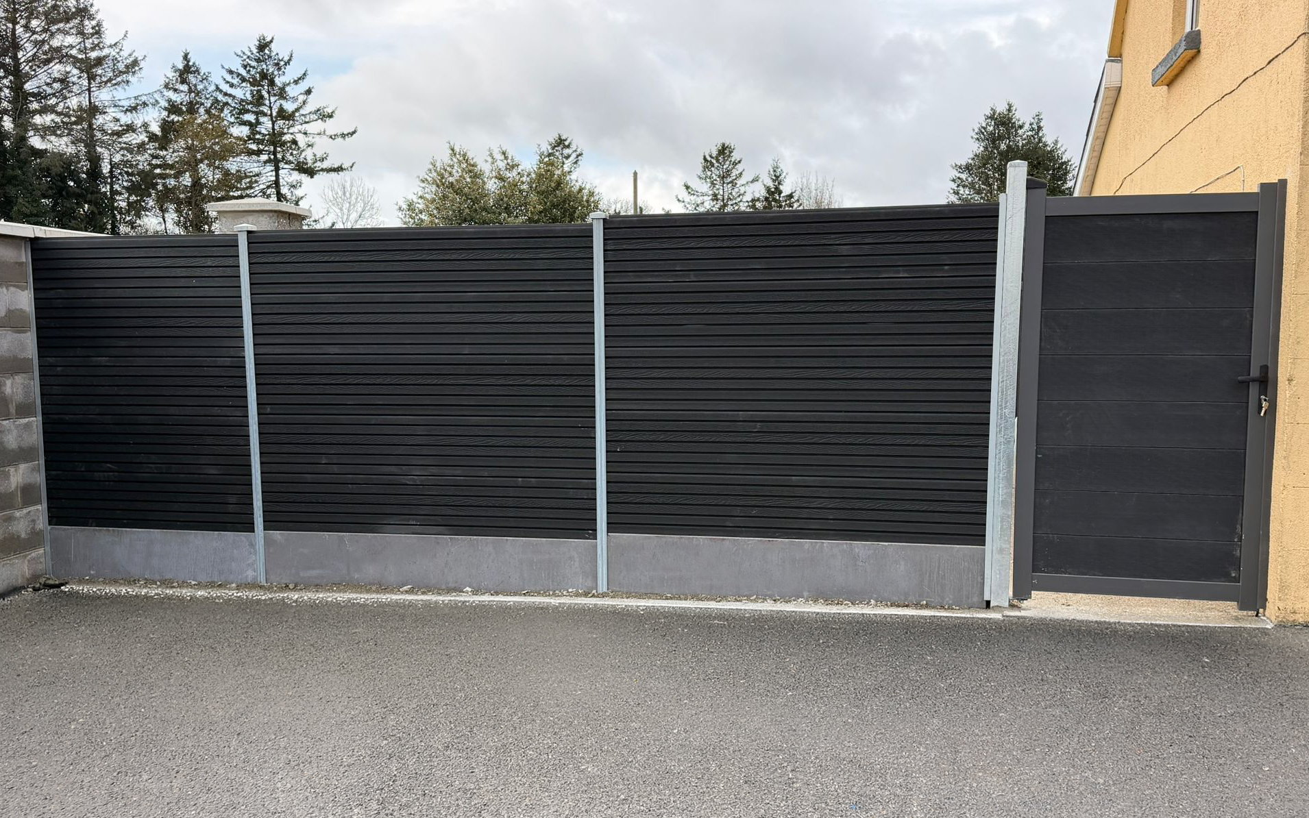 Composite Fence 5