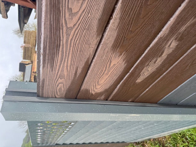 Composite Fence Light Grey Brown