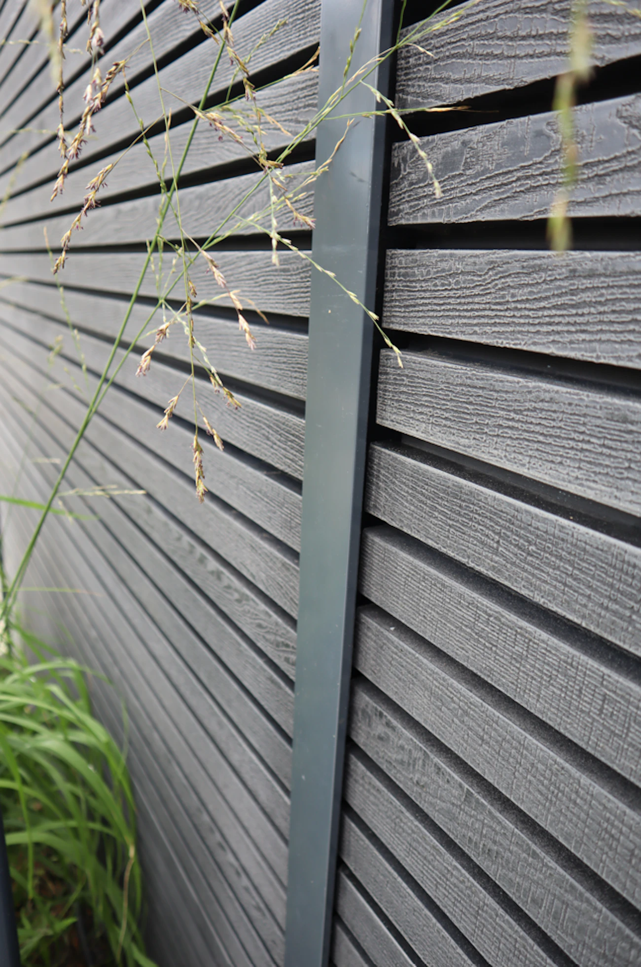 Composite Heavy Grey
