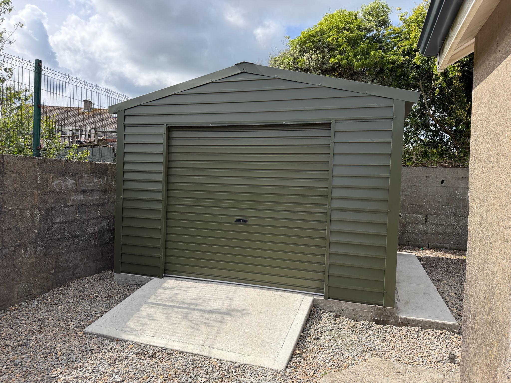14 Olive Garage 13x12